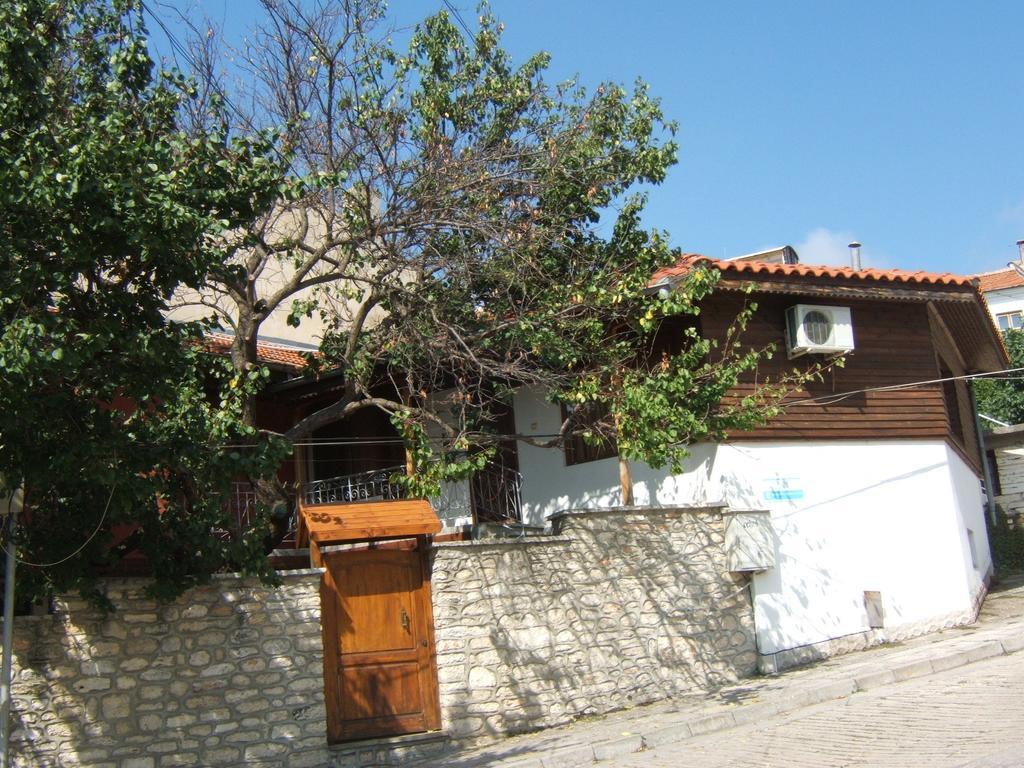 Regina'S Guesthouse Bałczik Zewnętrze zdjęcie