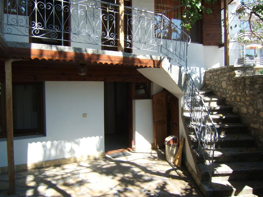 Regina'S Guesthouse Bałczik Zewnętrze zdjęcie